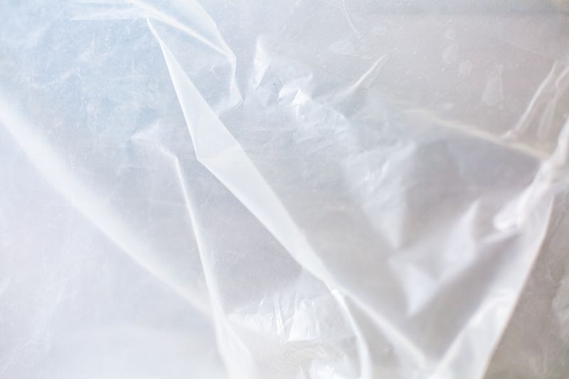 White Vest Carrier Bags 280 x 410 x 510mm (Box: 1000 bags)